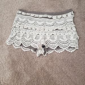 Cascading cream lace over grey fitted side zip